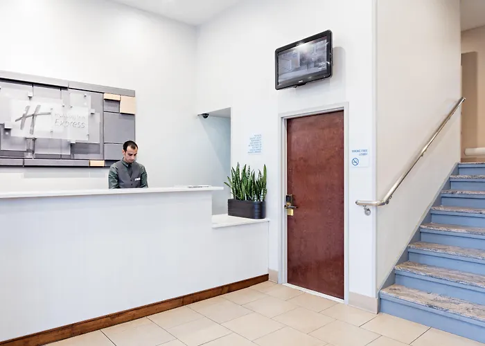 Holiday Inn Express Brooklyn, An Ihg Hotel